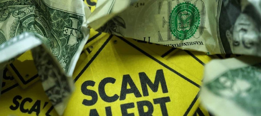 Мошенничество в инвестициях, брокерских схемах и финансовых пирамидах