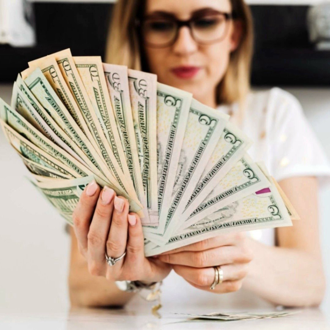 Предоплата в интернете: когда безопасно, а когда — сигнал опасности